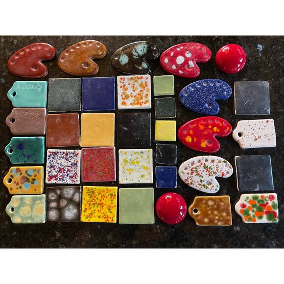 LOT OF 30 + VINTAGE GLAZED TILE SAMPLES MIXED TRAVERTINE MULTICOLOR PATTERN - Picture 1 of 10